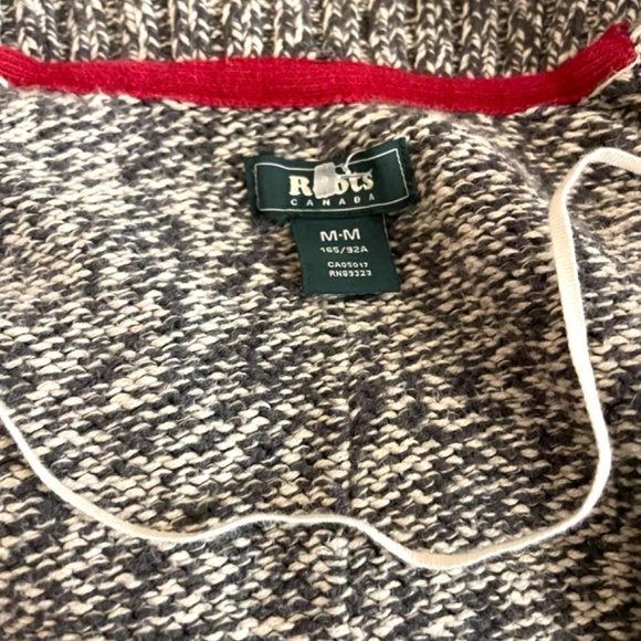NWOT Roots Tunic Length Cabin Sweater Cardigan 🤍 - Picture 12 of 14